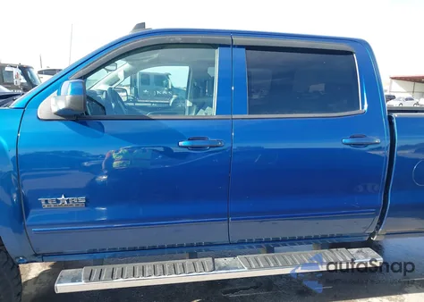 2018 Chevrolet Silverado 1500 1Lt из США, поврежденный, VIN 3GCPCREC9JG436100